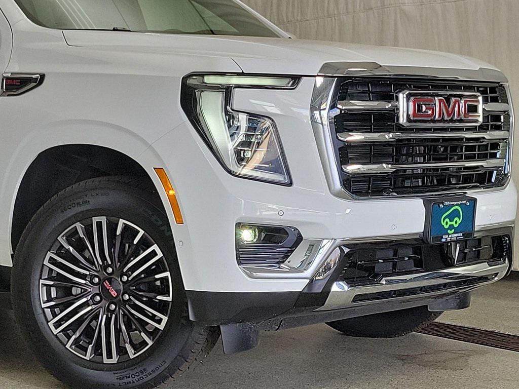 used 2025 GMC Yukon XL car, priced at $71,599