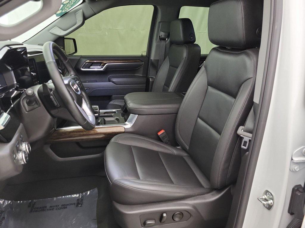 used 2025 GMC Sierra 1500 car, priced at $52,988