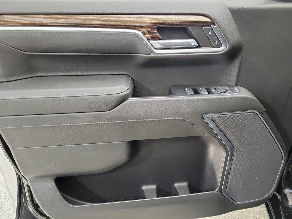 used 2022 GMC Sierra 1500 car, priced at $47,799