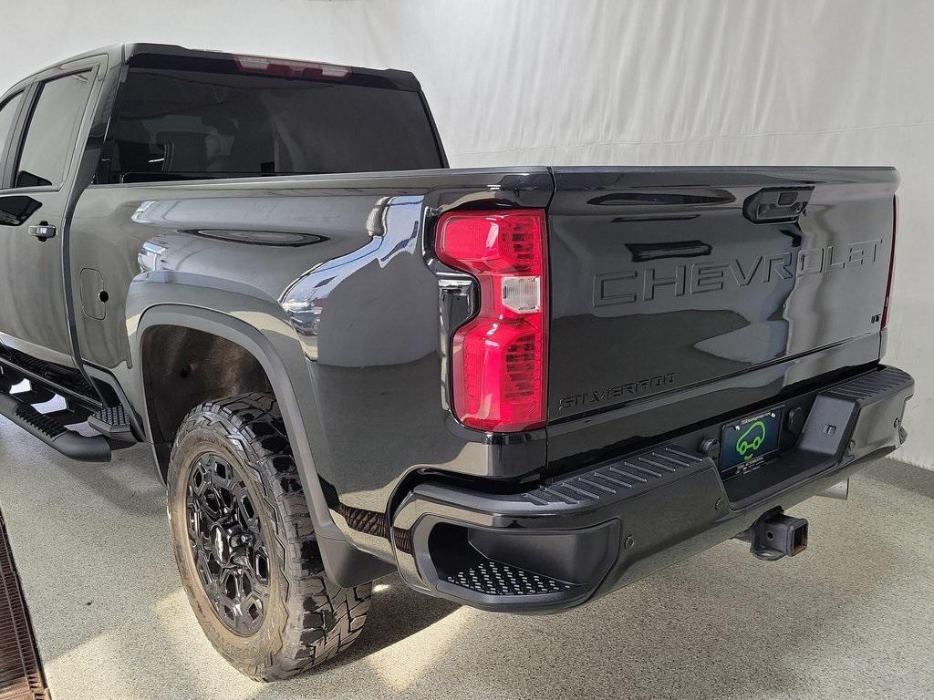 used 2021 Chevrolet Silverado 2500 car, priced at $52,886