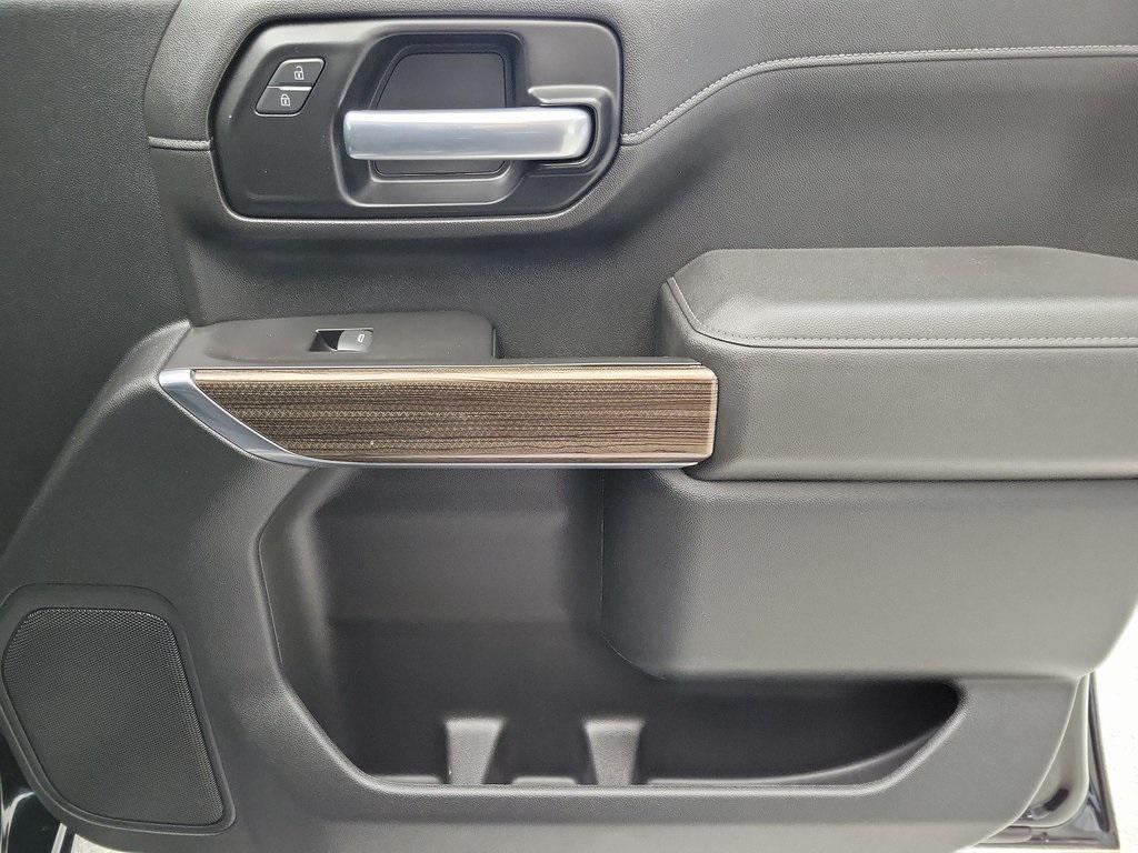 used 2021 Chevrolet Silverado 2500 car, priced at $52,886