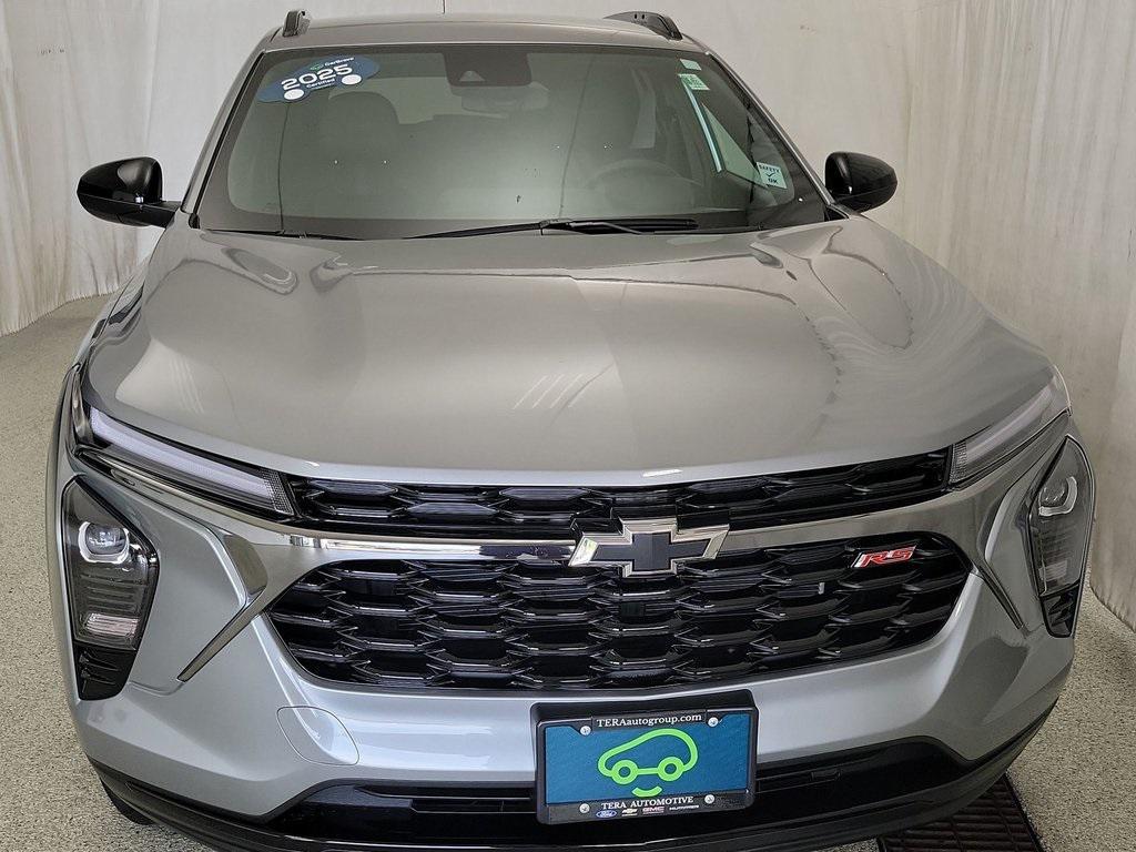 used 2025 Chevrolet Trax car, priced at $24,599