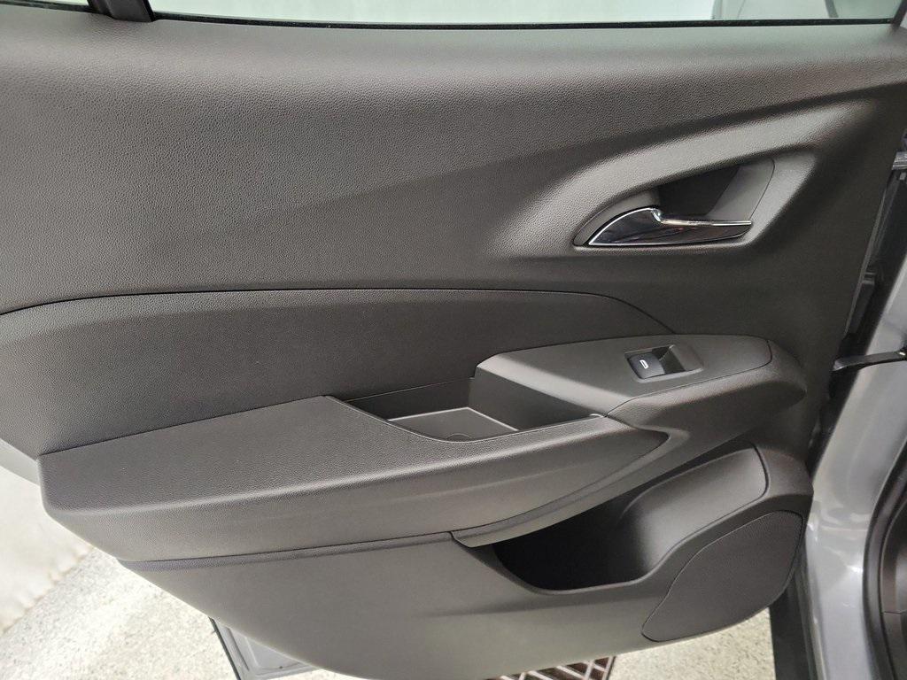 used 2025 Chevrolet Trax car, priced at $24,599