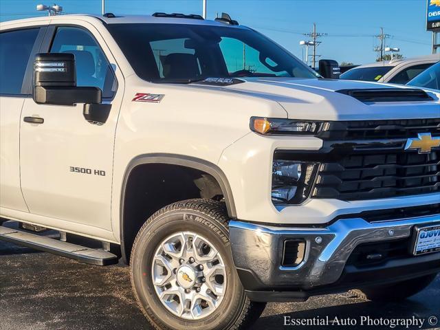 new 2025 Chevrolet Silverado 3500 car, priced at $59,815