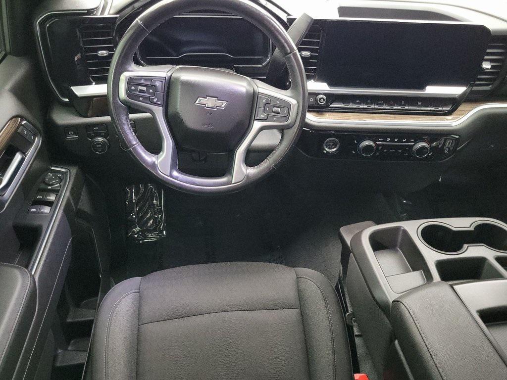 used 2022 Chevrolet Silverado 1500 car, priced at $40,999