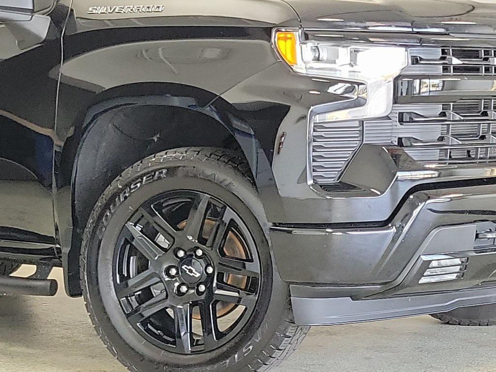 used 2022 Chevrolet Silverado 1500 car, priced at $40,999