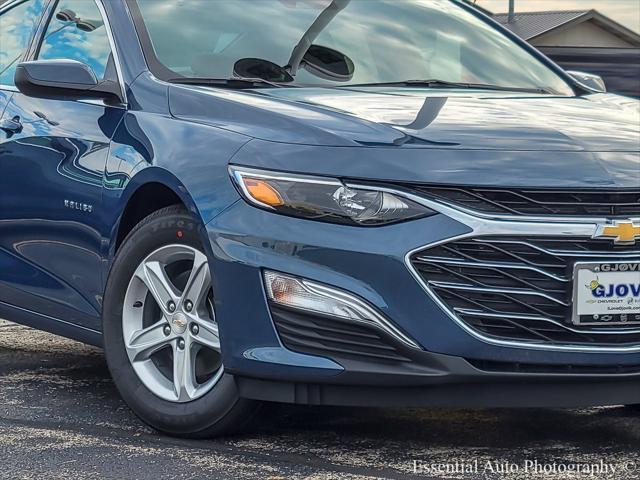 new 2025 Chevrolet Malibu car, priced at $27,420