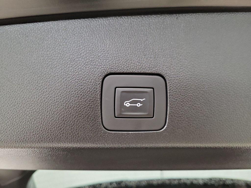 used 2025 Buick Encore GX car, priced at $27,599