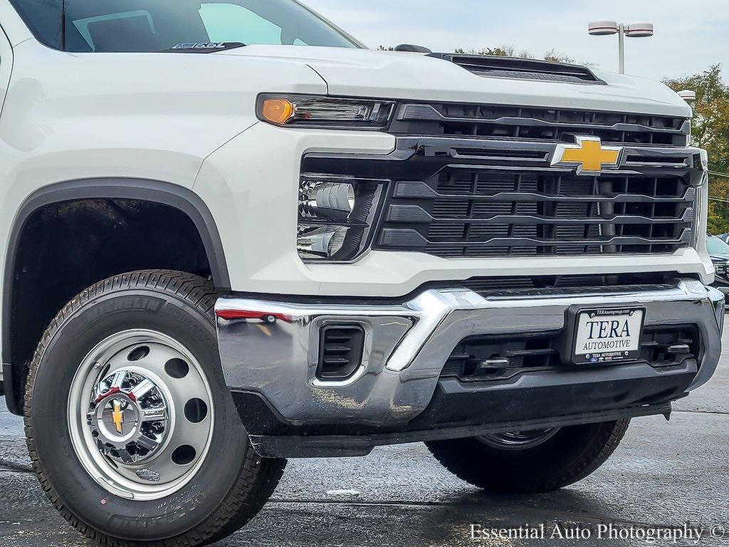 new 2025 Chevrolet Silverado 3500 car, priced at $72,093