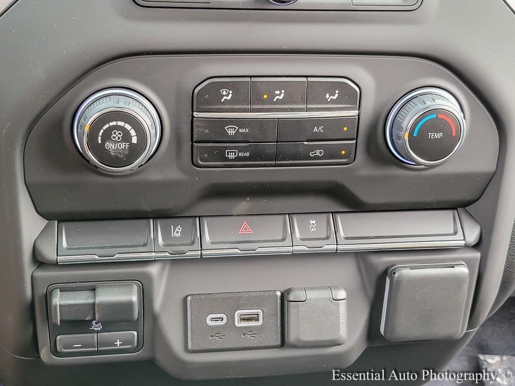 new 2025 Chevrolet Silverado 3500 car, priced at $72,093