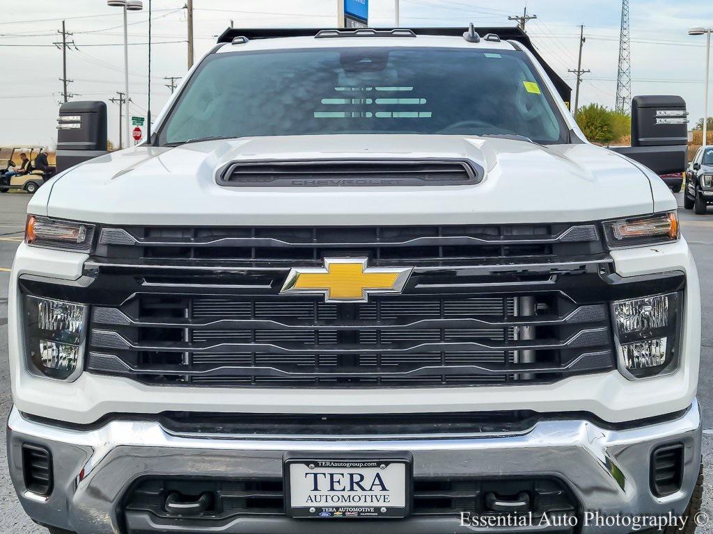 new 2025 Chevrolet Silverado 3500 car, priced at $72,093
