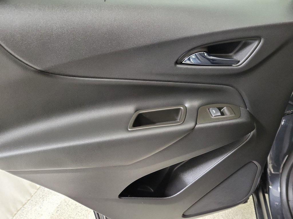 used 2023 Chevrolet Equinox car, priced at $26,999