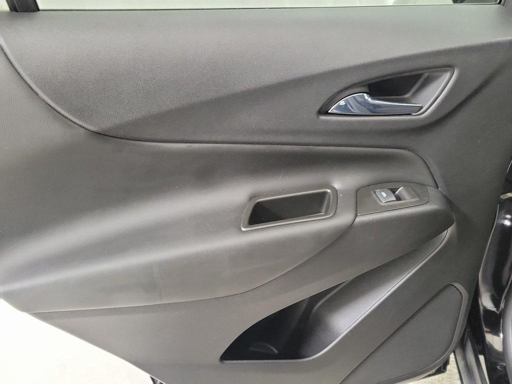 used 2022 Chevrolet Equinox car, priced at $21,499