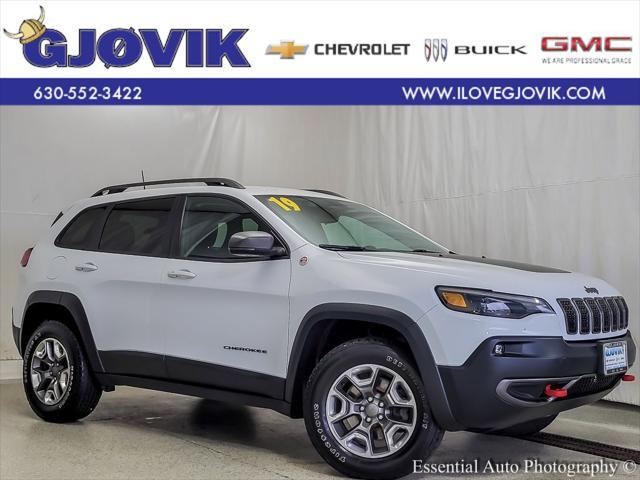 used 2019 Jeep Cherokee car, priced at $17,999