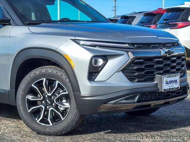 new 2025 Chevrolet TrailBlazer car, priced at $33,000