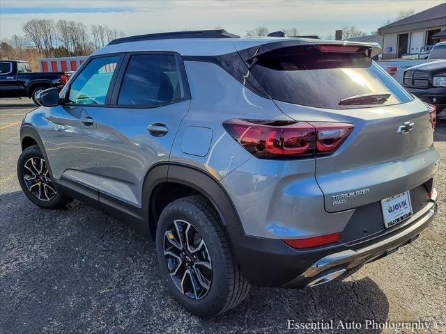 new 2025 Chevrolet TrailBlazer car, priced at $33,000