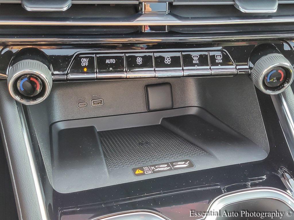 new 2026 Chevrolet Traverse car, priced at $57,300