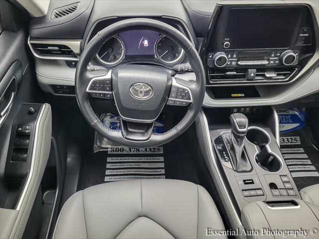 used 2023 Toyota Highlander car, priced at $41,799