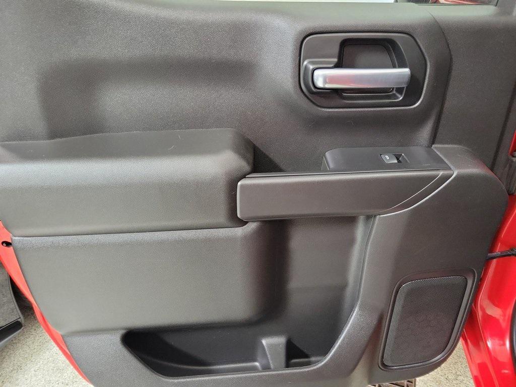 used 2021 Chevrolet Silverado 1500 car, priced at $34,899