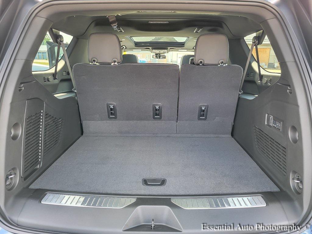 new 2025 Chevrolet Suburban car, priced at $85,000