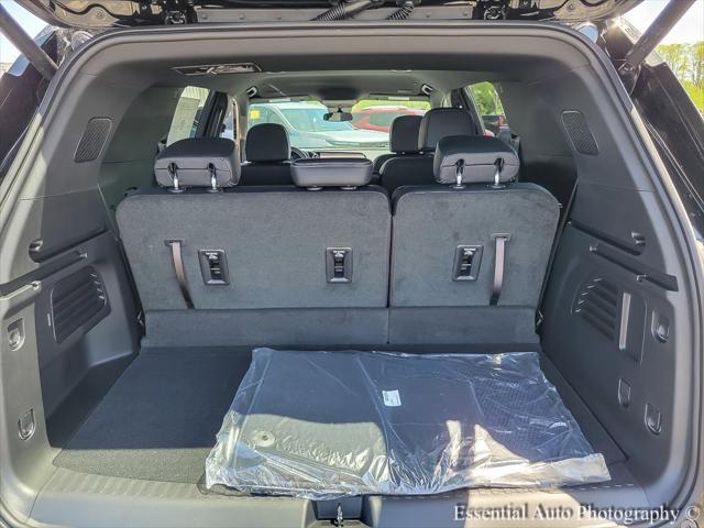 new 2025 Chevrolet Traverse car, priced at $48,000