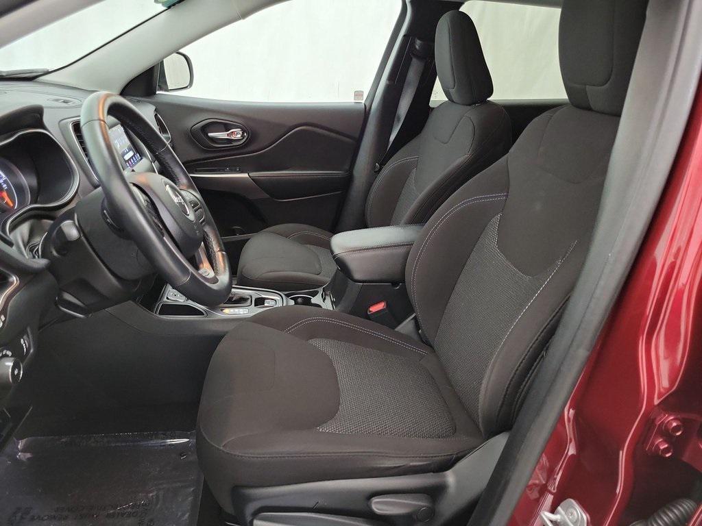 used 2019 Jeep Cherokee car, priced at $17,399