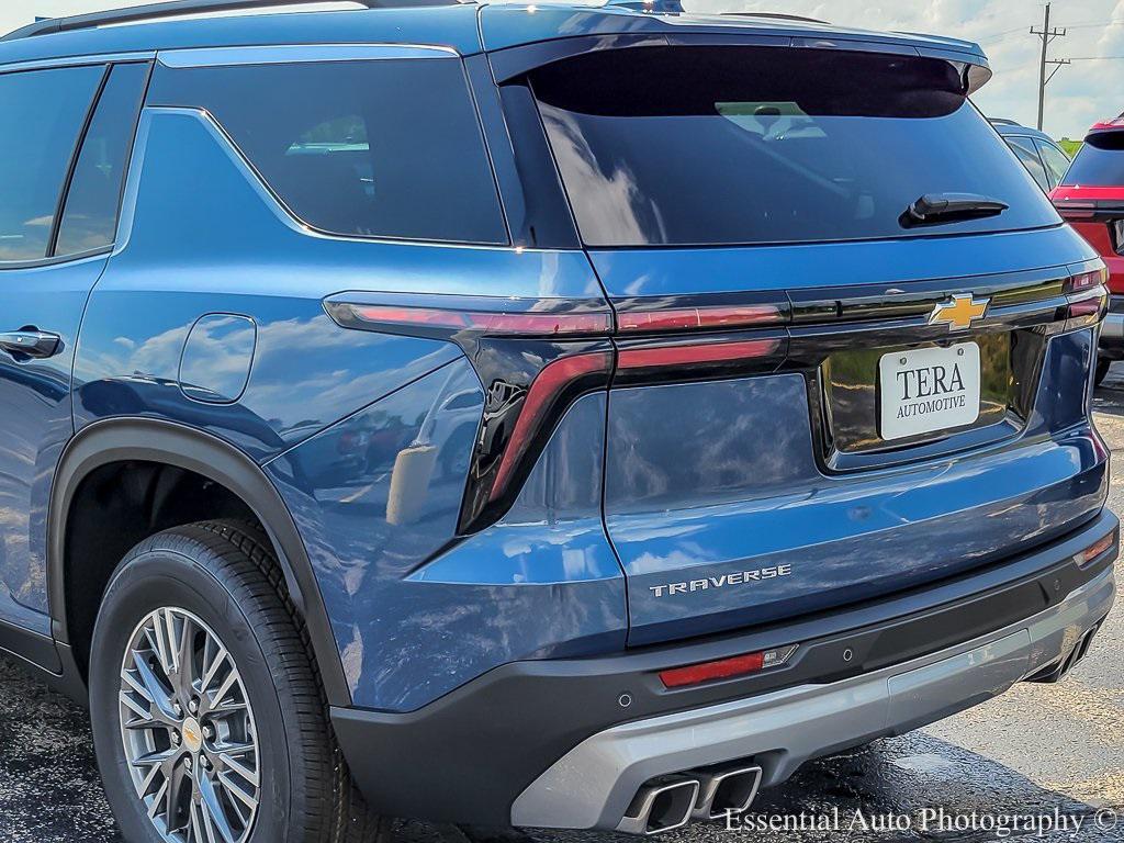 new 2025 Chevrolet Traverse car, priced at $41,000