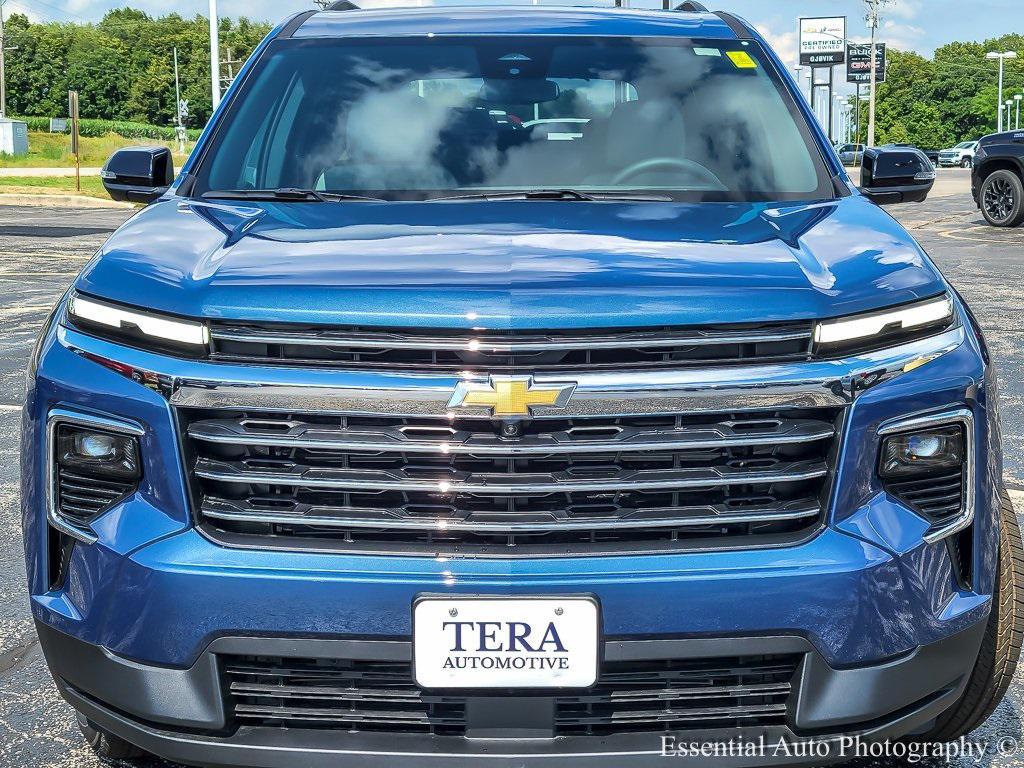 new 2025 Chevrolet Traverse car, priced at $41,000