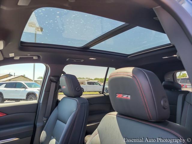 new 2025 Chevrolet Traverse car, priced at $55,000