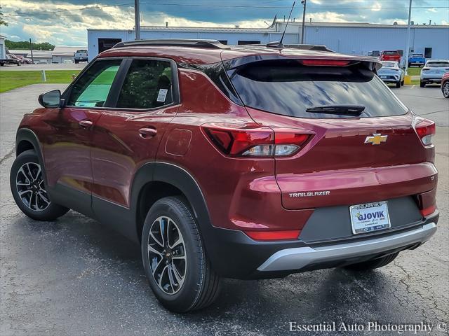 new 2025 Chevrolet TrailBlazer car, priced at $25,300