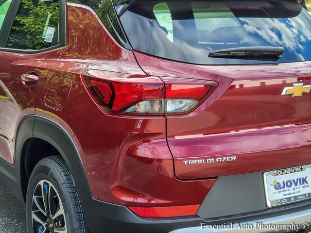 new 2025 Chevrolet TrailBlazer car, priced at $25,300