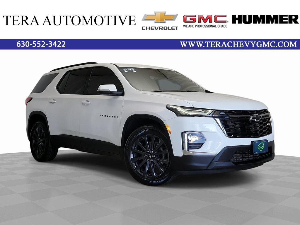 used 2022 Chevrolet Traverse car, priced at $31,999