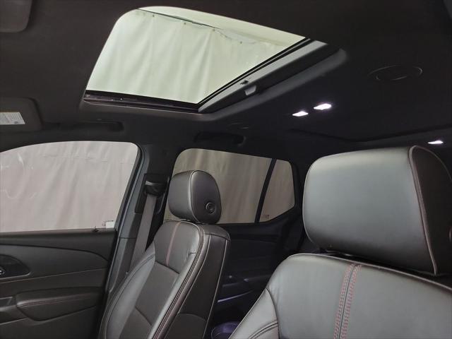 used 2022 Chevrolet Traverse car, priced at $31,999