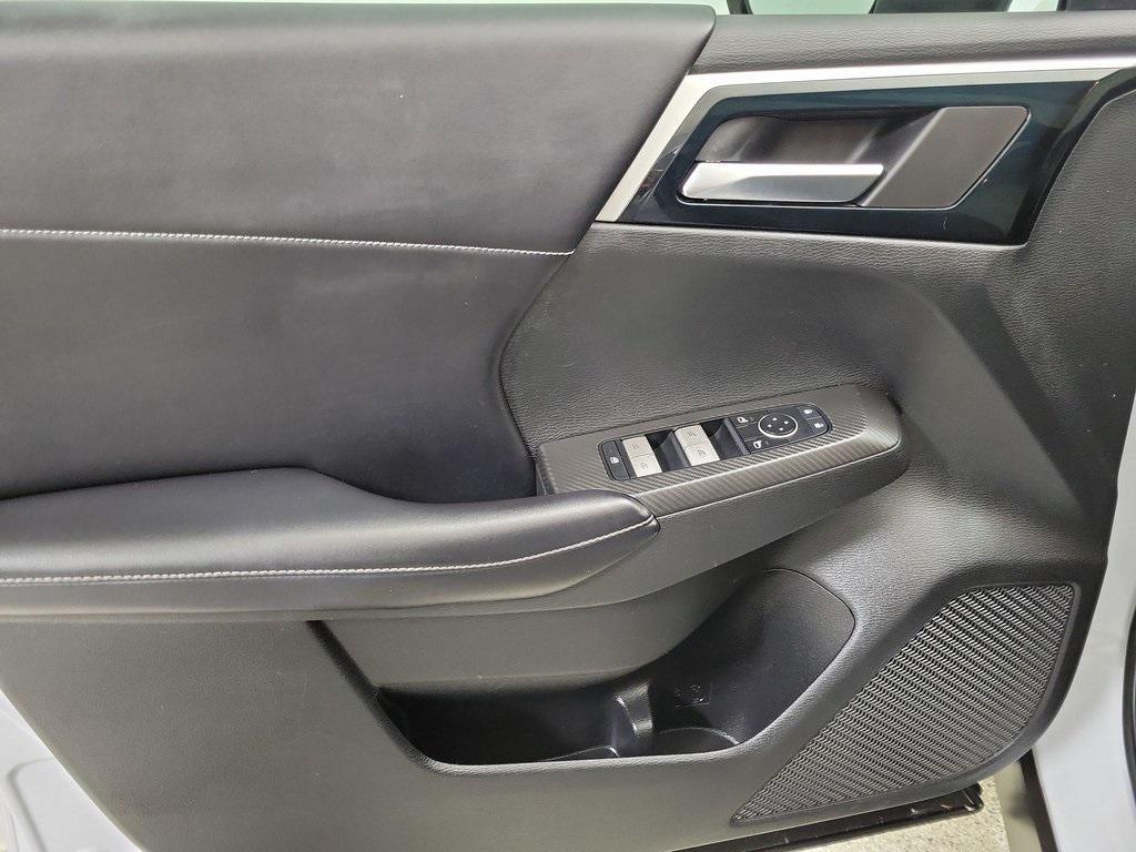 used 2022 Mitsubishi Outlander car, priced at $24,399