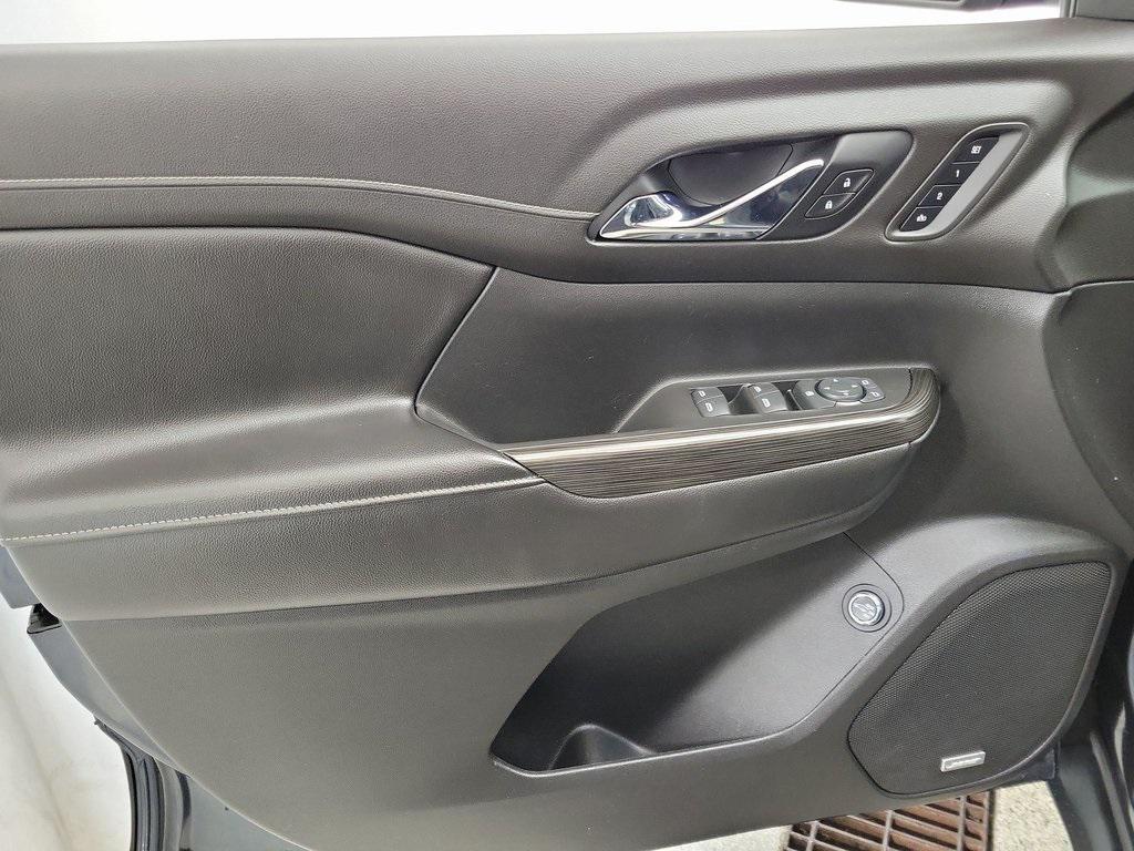 used 2019 GMC Acadia car, priced at $19,799