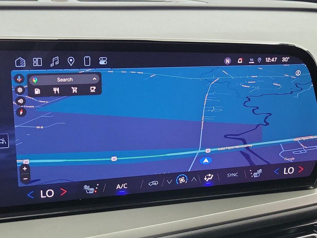 used 2025 Chevrolet Traverse car, priced at $37,699