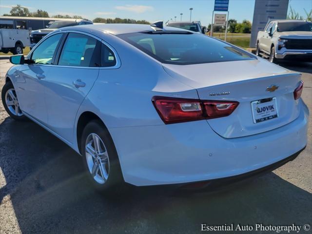 new 2025 Chevrolet Malibu car, priced at $25,500