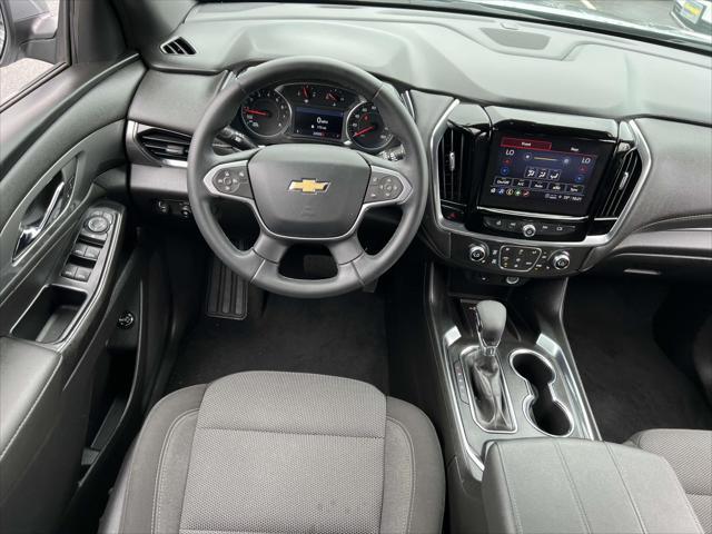 used 2023 Chevrolet Traverse car, priced at $30,999