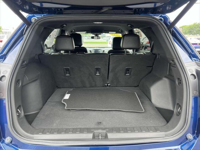 used 2022 Chevrolet Equinox car, priced at $22,999