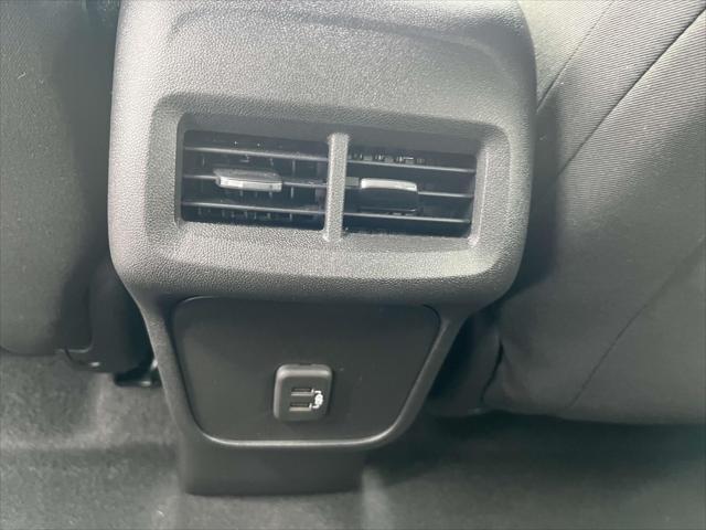 used 2022 Chevrolet Equinox car, priced at $20,999