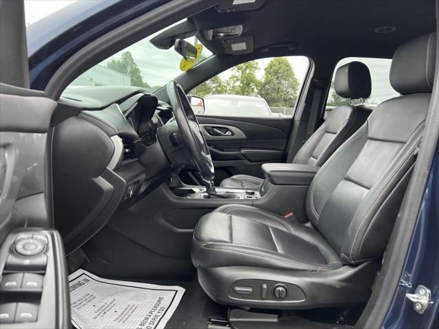 used 2022 Chevrolet Traverse car, priced at $30,499