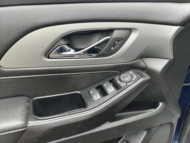used 2022 Chevrolet Traverse car, priced at $30,499