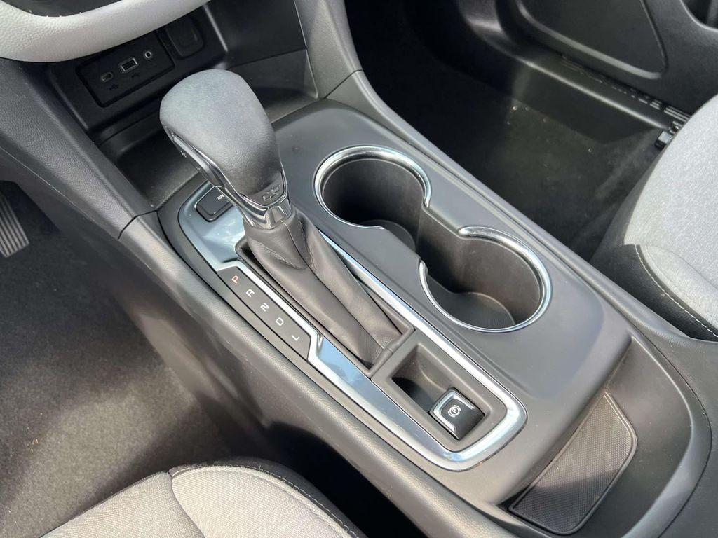 used 2022 Chevrolet Equinox car, priced at $18,999