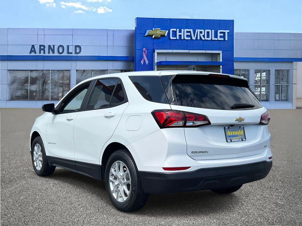 used 2022 Chevrolet Equinox car, priced at $18,999