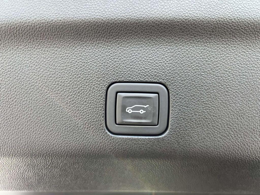 used 2024 Chevrolet Tahoe car, priced at $65,599