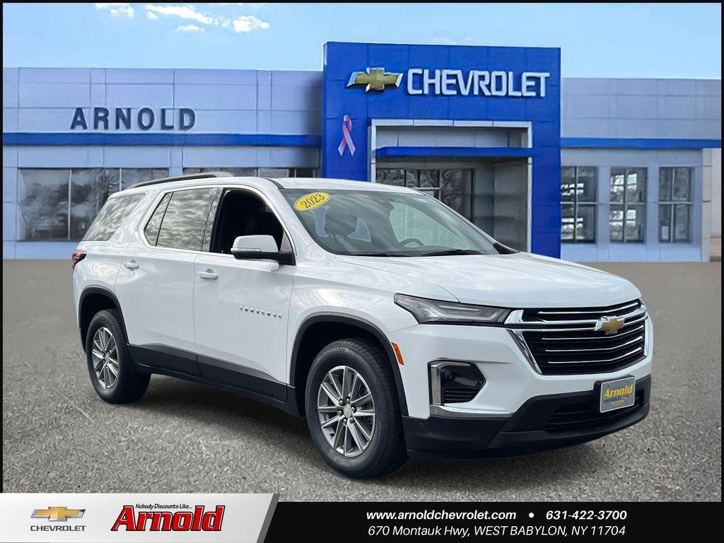 used 2023 Chevrolet Traverse car, priced at $32,599