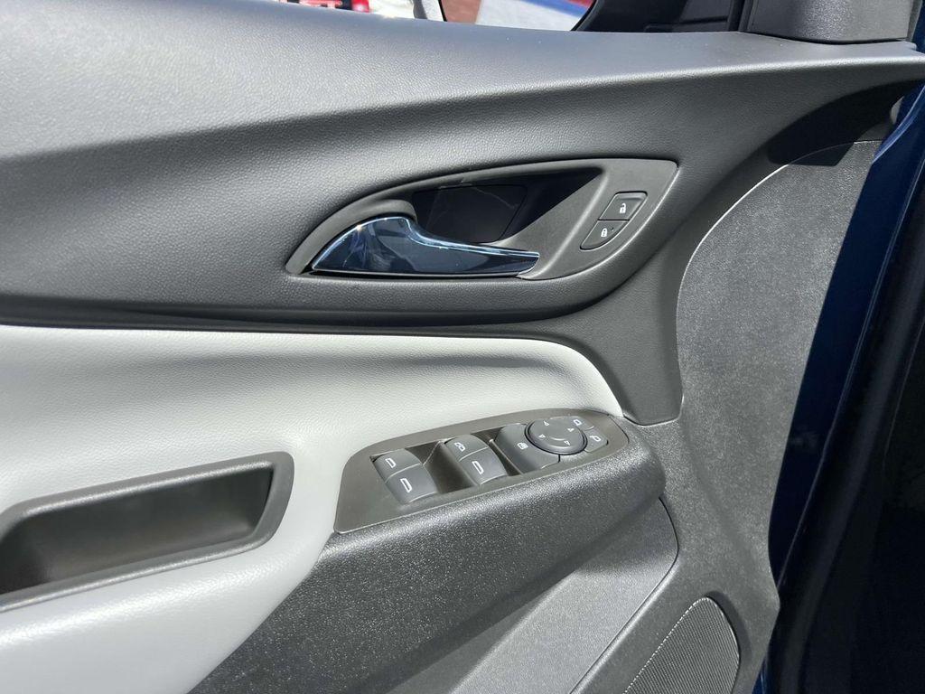 used 2023 Chevrolet Equinox car, priced at $20,599