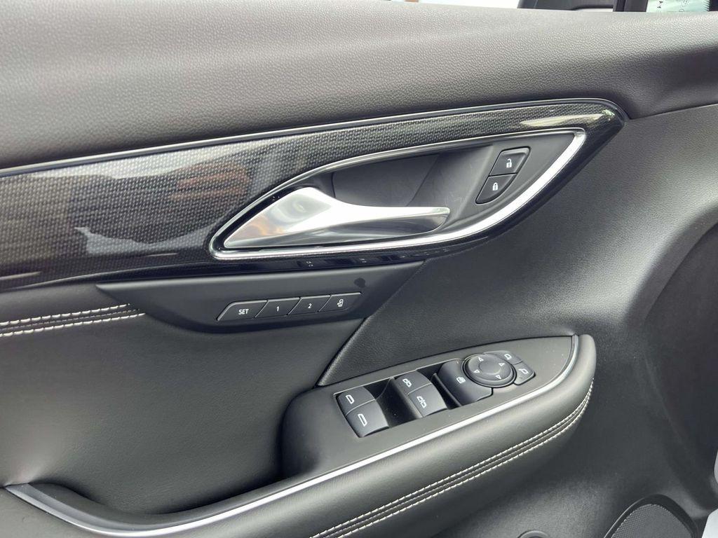 used 2023 Buick Envision car, priced at $30,499