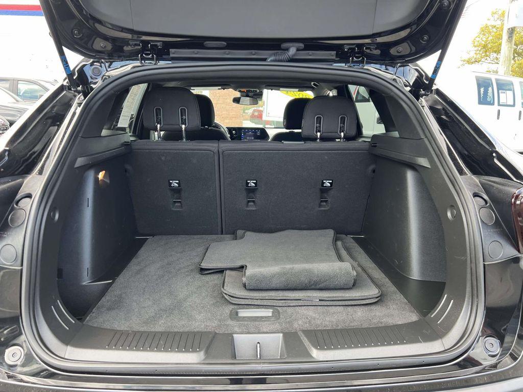 used 2024 Chevrolet Trax car, priced at $20,999