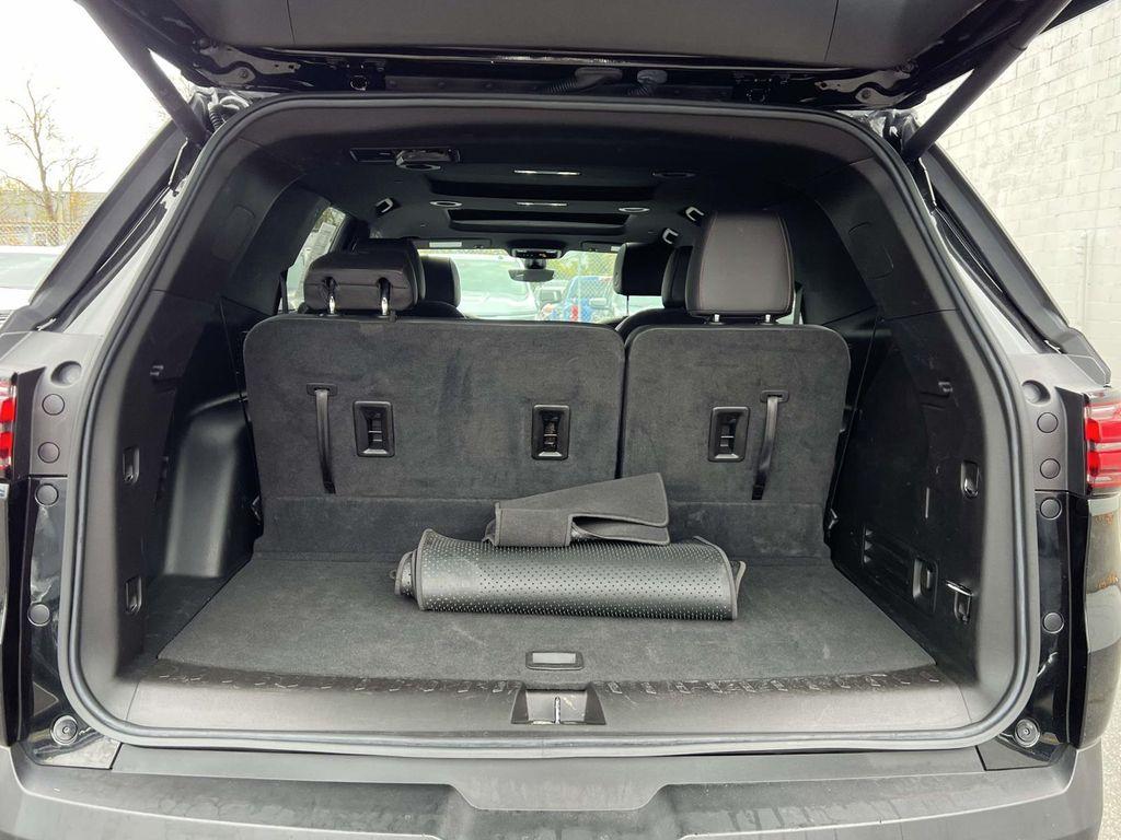 used 2023 Chevrolet Traverse car, priced at $34,999